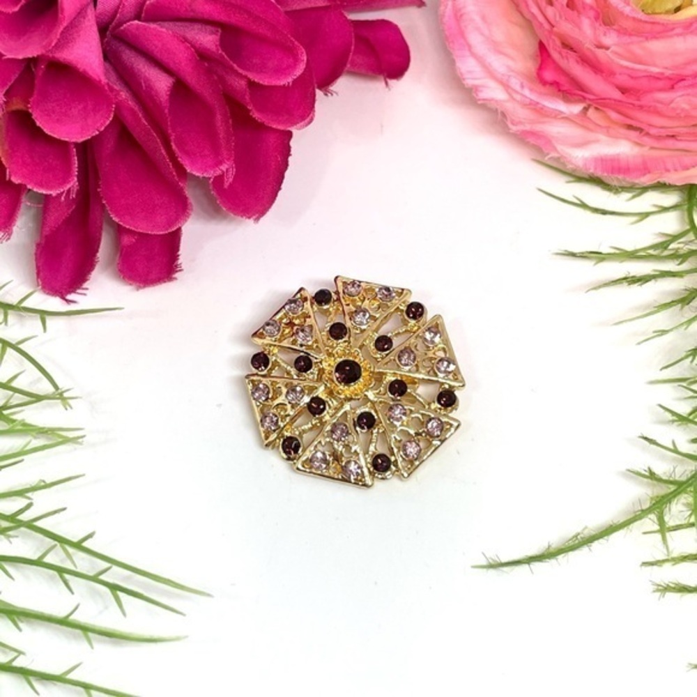 NEW⚜️Plum Crystal Cluster Embellished Brooch
